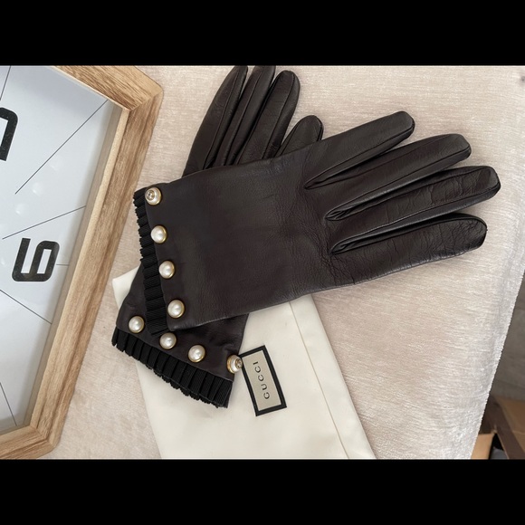 Gucci black leather gloves with pearls size 7.5 new - Picture 4 of 12